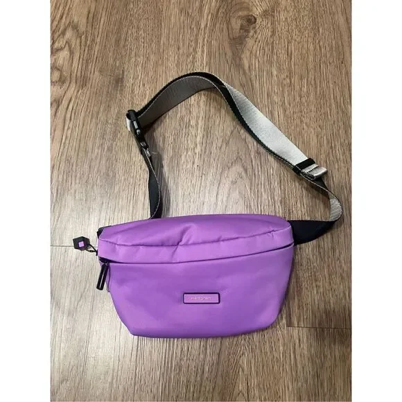 Hedgren Belt Bag Cross Over Body Pouch Halo Violet Berry (purple) Waist Pack NWT - Picture 2 of 10